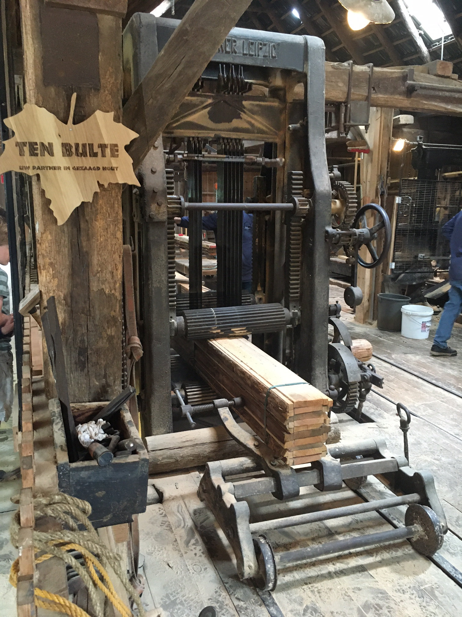 voorkant met
                  rollen